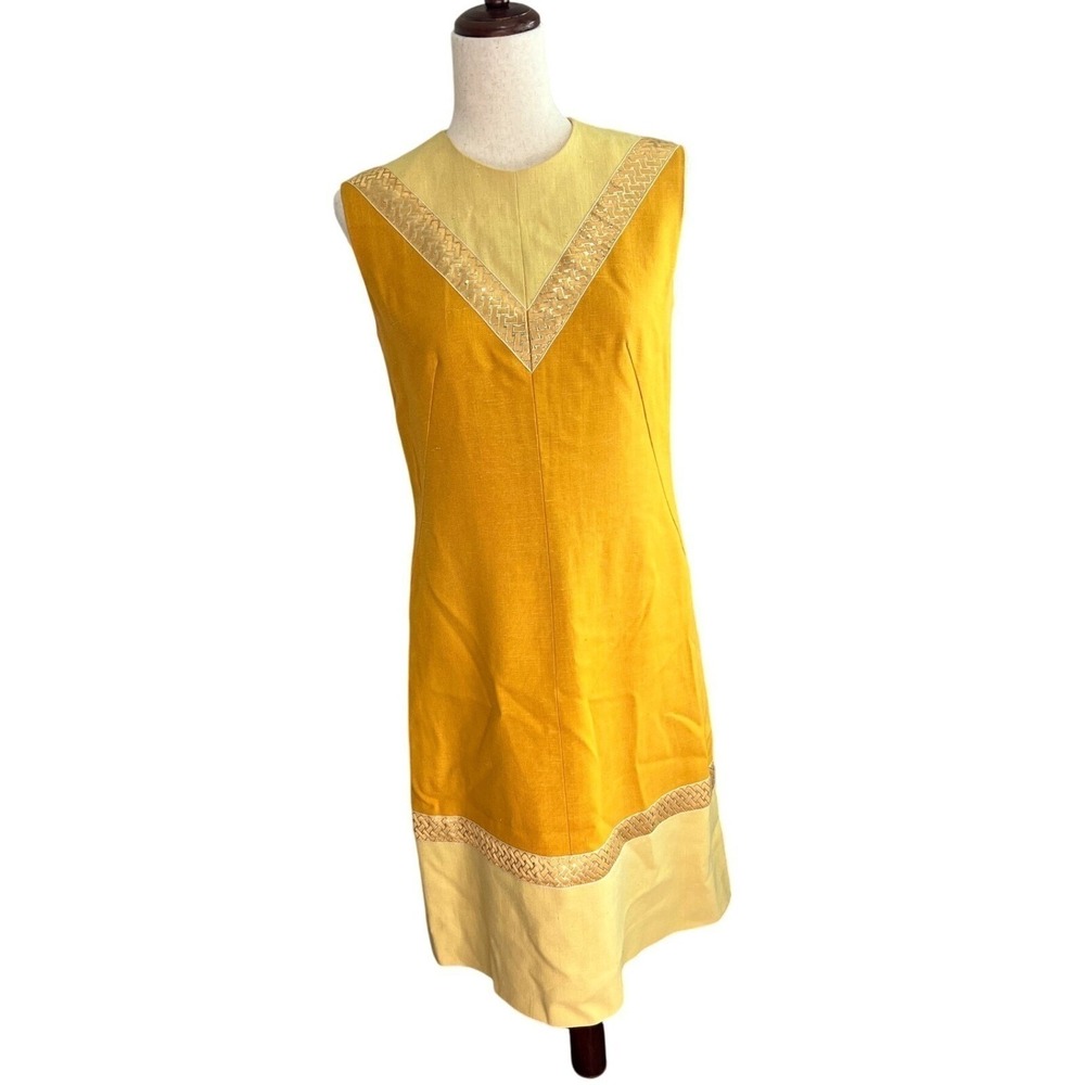 Vintage Marion McCoy Moygashel 100% Irish Linen‎ Gold Thread